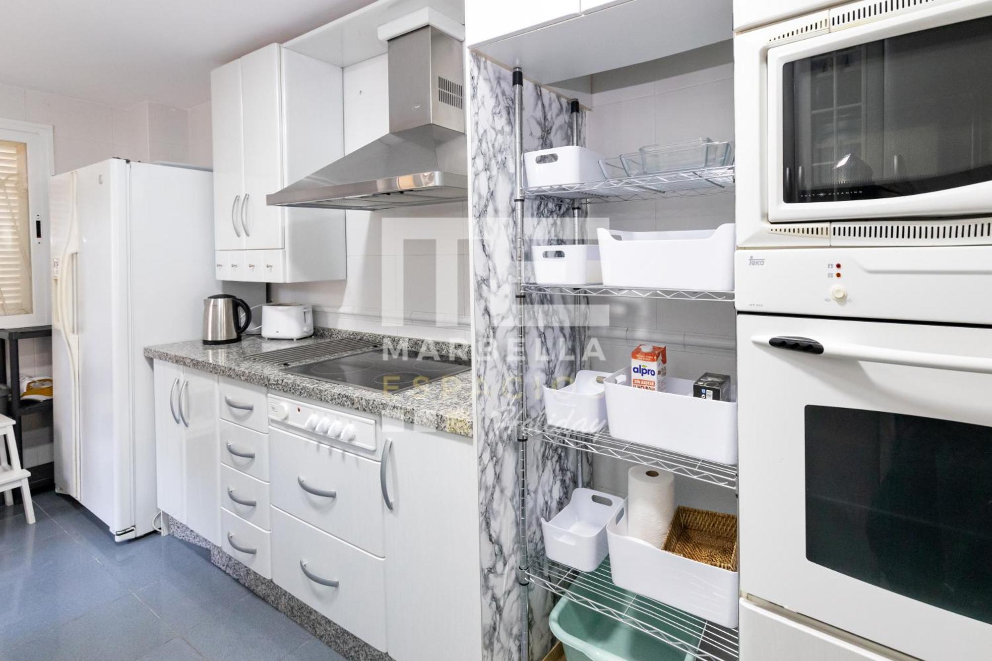 Chic Garden Flat 5min From * Marbella
