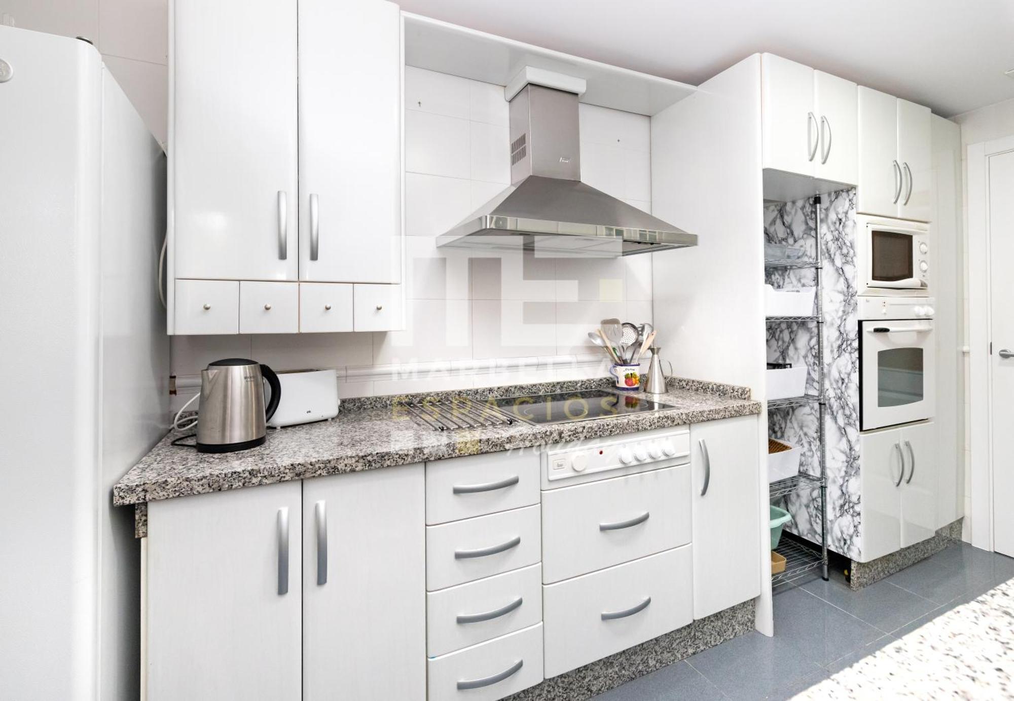 Apartment Chic Garden Flat 5min From